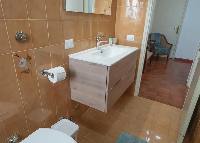 La Casa Di Nonno Uccio דירה פורטו צ'זראו